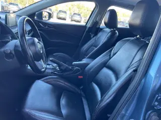 Mazda Mazda3 2014 i Grand Touring 4dr Sedán 6M