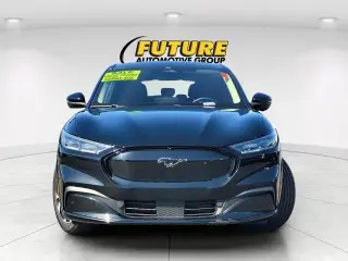 Ford Mustang Mach-E 2023 Premium 4dr SUV