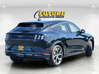 Ford Mustang Mach-E 2023 Premium 4dr SUV