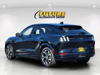 Ford Mustang Mach-E 2023 Premium 4dr SUV