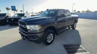 Ram 2500 2022 4x4 Big Horn 4 puertas Crew Cab 6,3 ft. SB Pickup