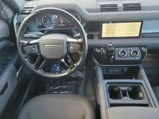 Land Rover Defender 2023 AWD 110 Standard 4dr SUV