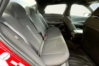Hyundai ELANTRA 2025 SEL Sport 4dr Sedán