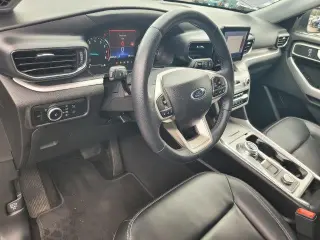 Ford Explorer 2023 AWD XLT 4dr SUV