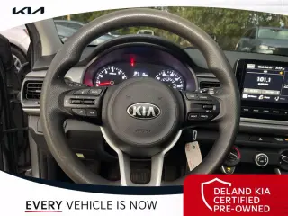 Kia Rio 2021 S 4dr Sedán