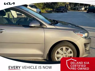 Kia Rio 2021 S 4dr Sedán