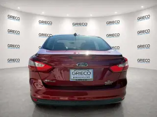 Ford Focus 2013 SE 4dr Sedán