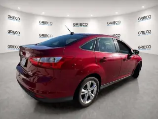 Ford Focus 2013 SE 4dr Sedán
