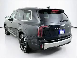 Kia Telluride 2024 EX 4dr SUV