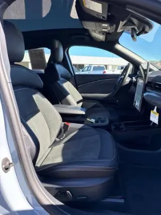 Ford Mustang Mach-E 2025 AWD GT 4dr SUV