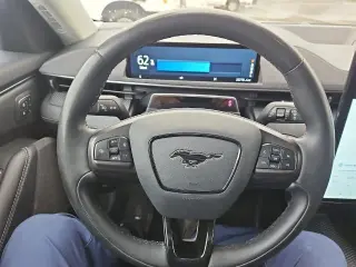 Ford Mustang Mach-E 2023 AWD Premium 4dr SUV