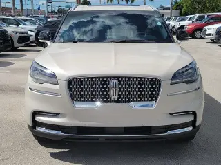 Lincoln Aviator 2023 Reserve SUV de 4 puertas