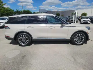 Lincoln Aviator 2023 Reserve SUV de 4 puertas