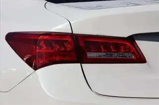 Sedán Acura TLX 2020 de 4 puertas