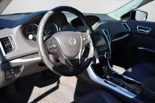 Sedán Acura TLX 2020 de 4 puertas