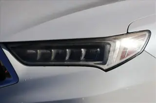Sedán Acura TLX 2020 de 4 puertas