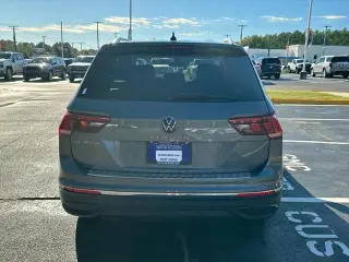 Volkswagen Tiguan 2023 SE 4dr SUV