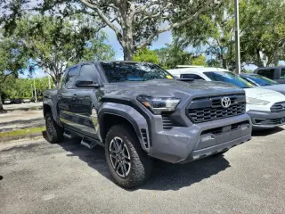 Toyota Tacoma 2025 4x2 TRD Sport 4dr Double Cab 5.0 ft SB