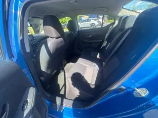 Nissan Sentra 2020 SV 4dr Sedán