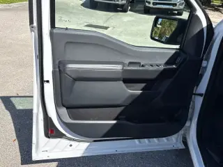 Ford F-150 2023 4x2 XL 4dr SuperCab 6.5 ft. SB