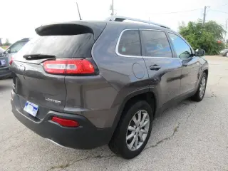 2017 Jeep Cherokee
