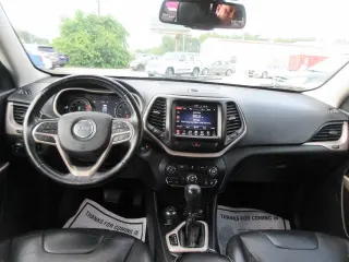 2017 Jeep Cherokee