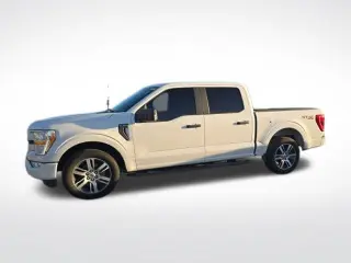 Ford F-150 2021 4x2 XL 4 puertas SuperCrew 5.5 pies SB