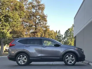 2017 Honda CR-V