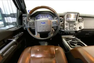 Ford F-350 Super Duty 2015 4x4 Platino 4dr Cabina de Crew 8 ft. LB DRW Camioneta