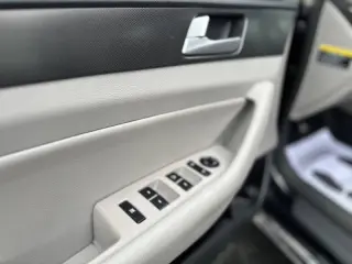 Sona Hyundai 2015