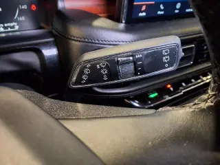 Lincoln Nautilus 2023 Reserve 4dr SUV