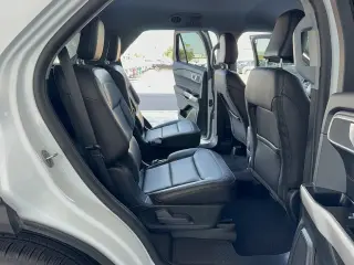 Ford Explorer 2024 AWD XLT 4dr SUV