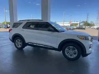 Ford Explorer 2024 AWD XLT 4dr SUV