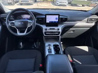 Ford Explorer 2023 XLT 4dr SUV