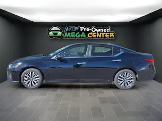 Nissan Altima 2025 2.5 SV 4dr Sedán
