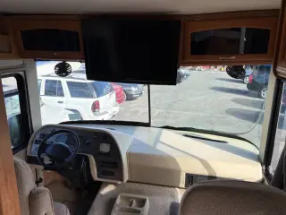 2004 Ford Georgie Boy Pursuit