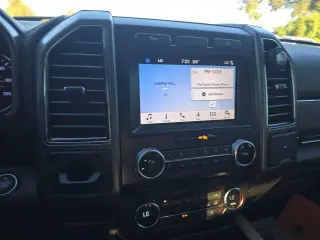 Ford Expedition 2018 4x2 XLT SUV de 4 puertas