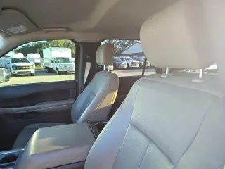 Ford Expedition 2018 4x2 XLT SUV de 4 puertas