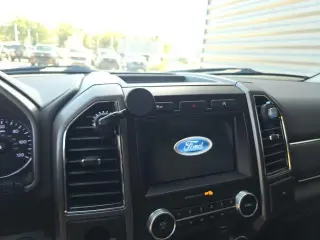 Ford Expedition 2018 4x2 XLT SUV de 4 puertas