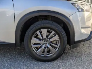 Nissan Pathfinder 2024 SV 4dr SUV