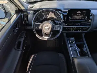 Nissan Pathfinder 2024 SV 4dr SUV