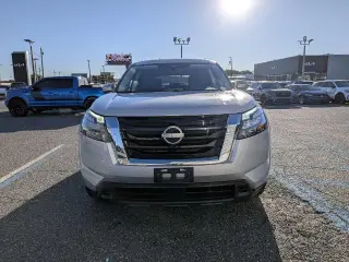 Nissan Pathfinder 2024 SV 4dr SUV