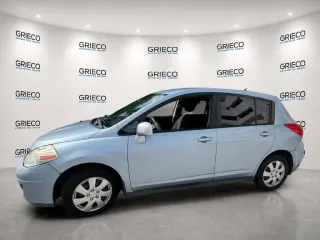 Nissan Versa 2011 1.8 S 4 puertas Hatchback 6M