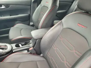 Kia Forte 2022 GT Sedán 4p 6M