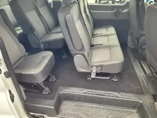 Furgoneta de pasajeros Ford Transit 2023 350 XL 3 puertas batalla larga techo bajo