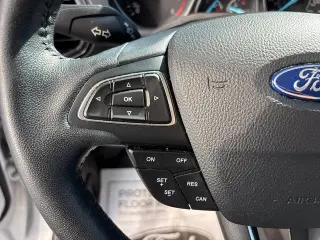 Ford Escape 2018 SEL 4dr SUV