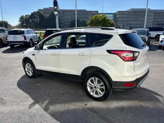 Ford Escape 2018 SEL 4dr SUV