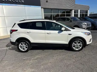 Ford Escape 2018 SEL 4dr SUV