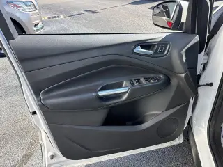 Ford Escape 2018 SEL 4dr SUV