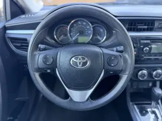 Corolla Toyota 2015